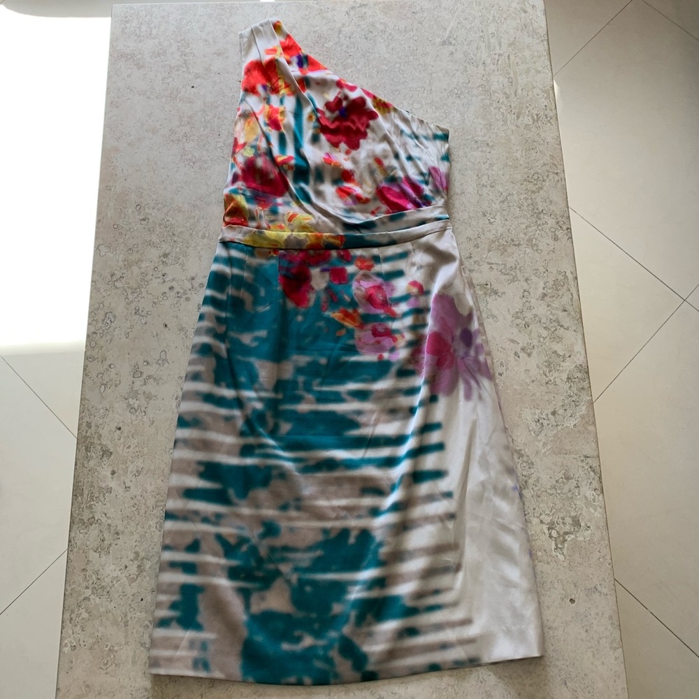 Elie Tahari one shoulder multicolored dress size 6